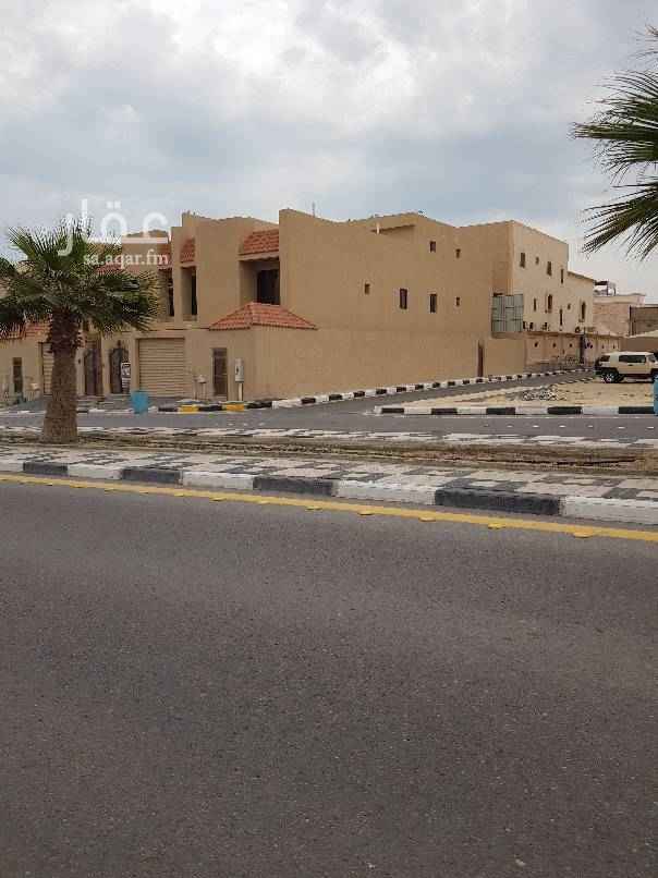1471467 دوبلكس للايجار في حي الجامعة الظهران
نظيف وموقعه ممتاز
مجلس
مقلط
صاله
مطبخ راكب
مجلس نساء
٥ غرف نوم ٣ من ماستر
غرفه خدامه
غرفه سواق
غرفه غسيل ملابس
للتواصل والاستفسار ابو ناصر