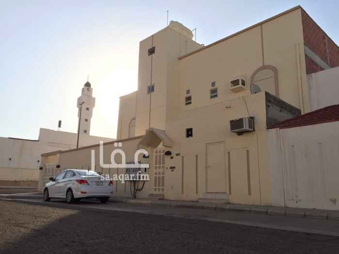 1473399 فيلا دورين وملحق للايجار بالكامل
للتواصل 0567715711
السعر ٧٠ ألف ريال بالسنة
نظيفة مجدده
بجوار مسجد عائشة الهوشان