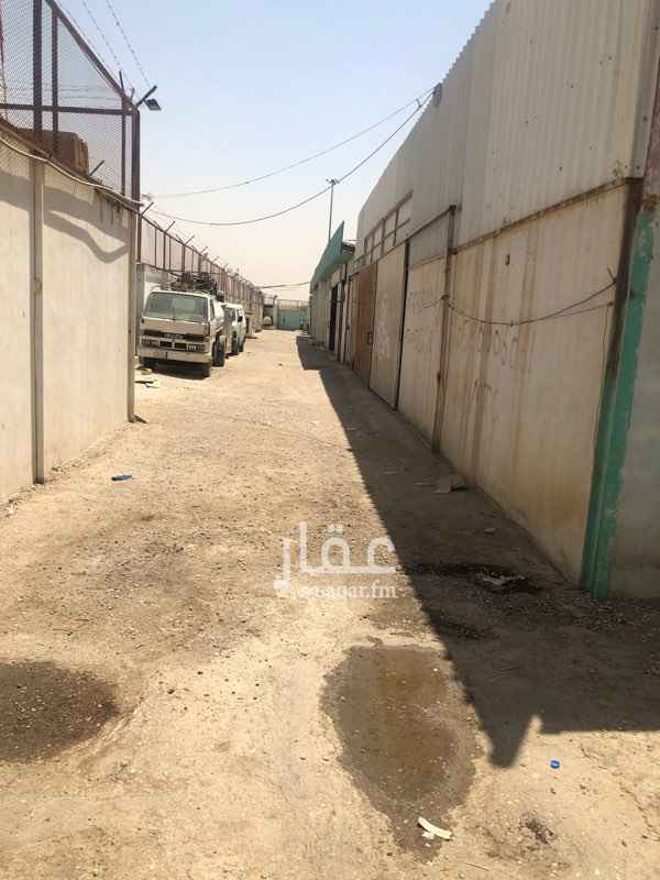 1608991 مجموعة مستودعات للتقبيل على طريق الحاير مباشرة