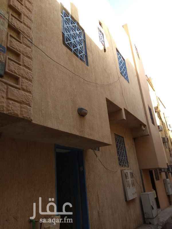 1289939 عماره عزاب للبيع
العمر 5سنوات
عدد الغرف 9غرف
الدخل 54000
4عداد كهرباء
عداد ماء
الحد 400.000