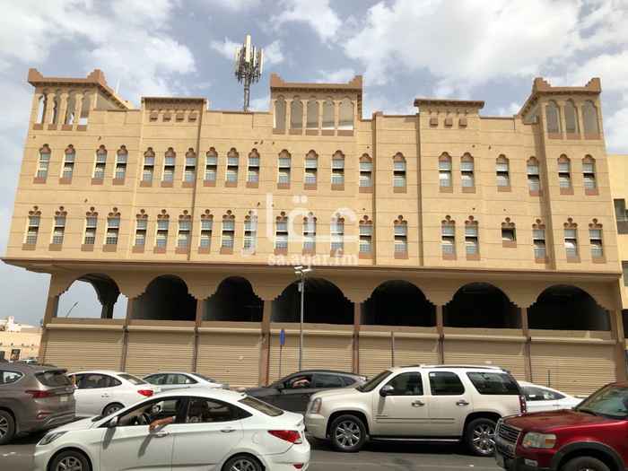 1653612 السلام عليكم
عمارة للإيجار أو الأستثمار بالكامل
العمارة مكونة من 25 شقة
منها 22 شقة غرفتين و دورتين مياة و مطبخ و صالة
3 شقق غرفتين و دورة مياة و مطبخ و صالة
يوجد بها 2 مصعد - مدخلين مستقلين لكل عمارة
+
10 معارض كبيرة مستقله
الموقع : حي الدواسر مقابل الإدارة العامة للتعليم بالمنطقة الشرقية
التواصل :
0138305304
0590555888
نسأل الله لنا و لكم التوفيق