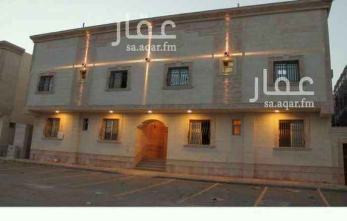 1289940 شقة للايجار في حي الرانوناء قريب من طريق الأمير سلطان شقة نظيفة جدا لم يسبق أن تأجرت وهي مكونة من 3 غرف وحمامين ومطبخ وصالة مكيفات سبيلت راكبة ، وتحوي على خزان ماء مستقل وسخان للمياه كما تحتوي على موقف للسيارة ومصعد كهربائي