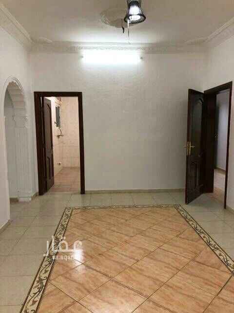 1505037 الموقع : حي الخالديه مجاور دوار طابه وخلف عيادات البكاري
للايجار شقه مجاور دوار طابه ومحطه بيحان تتكون من اربع غرف وصاله وثلاث دورات مياه في الدور الثاني مع وجود مصعد
للايجار 19 الف
