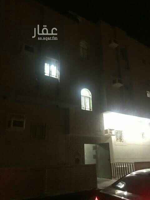 1732931 للايجار بدروم مرتفع في الملك فهد شبه جديد من اربع غرف وصاله وثلاث دورات مياه الشقه لها مدخلين مدخل رجال مدخل نساء .
🌹 نسعد بخدمتكم عن طريق الواتس 🌹
