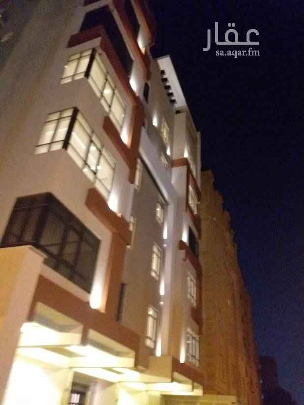 1685864 شقق فاخرة بحي السلامة 2 بالقرب من شارع الأمير سلطان والمراكز التجارية
المواصفات:
- 2 غرف نوم
- غرفة طعام
- غرفة جلوس
- صالة
- مطبخ
- موقف خاص
خامات وأعمال:
- واجهات بولسترين معزولة حرارياً
- مداخل العمارة رخام تركي - الأدوات الصحية صيني نخب أول
- الأرضيات سيراميك شبيه الرخام
- حوائط الحمامات والمطابخ أسباني
- دهانات جوتن
- تمديدات اسبليت لجميع الغرف
- مطابخ مجهزة تركية
- مبنى مراقب بالكميرات
- مداخل مكيفة
السعر = 45.000 ريال مطله على واجهة غربية
ملاحظات هامة:
- تأمين ٣٠٠٠الف وحق المكتب و