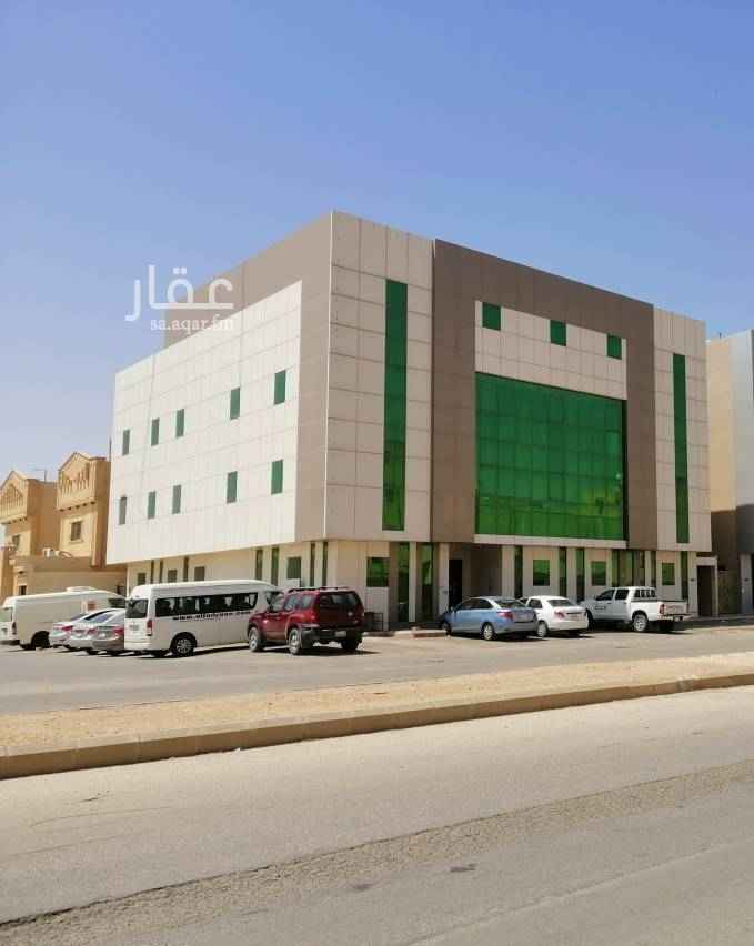 1660855 للبيع عماره سكنيه
بدخل 9٪
المساحه : 742
عدد : 11 شقه
عباره عن 4 غرف وصاله و3 دورات مياه
وشقق 3 غرف وصاله و2 دوره مياه
اغبلها مدخلين
مستاجر عقود متفرقه
ويوجد 7 شقق على شركه واحده
اجمالي الدخل :273 الف
آخر سوم : 2مليون و 800الف