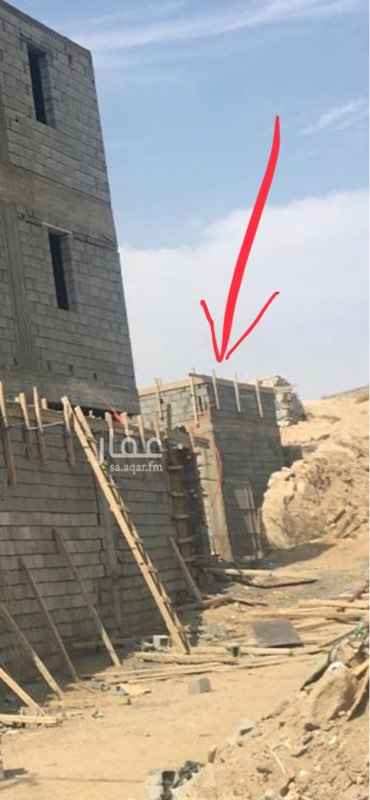 1735118 استراحة (عظم)
مكونه من ٣ مجالس وعدد ٢ دورة مياة وصالة كبيره
ومطبخ ومسبح وخزان مويه
للتواصل ٠٥٦٧٩٨٦٢٠٠ ابو احمد