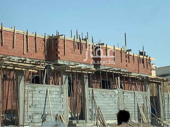 1691501 للبيع فيلا بحي السنابل دور مكونه من ٥غرف و٣دورات ومطبخ
صالة شارع ١٥م المساحة ٣١٢م تحت الانشاء شهر وتكون جاهزة
المطلوب مليون صافي
