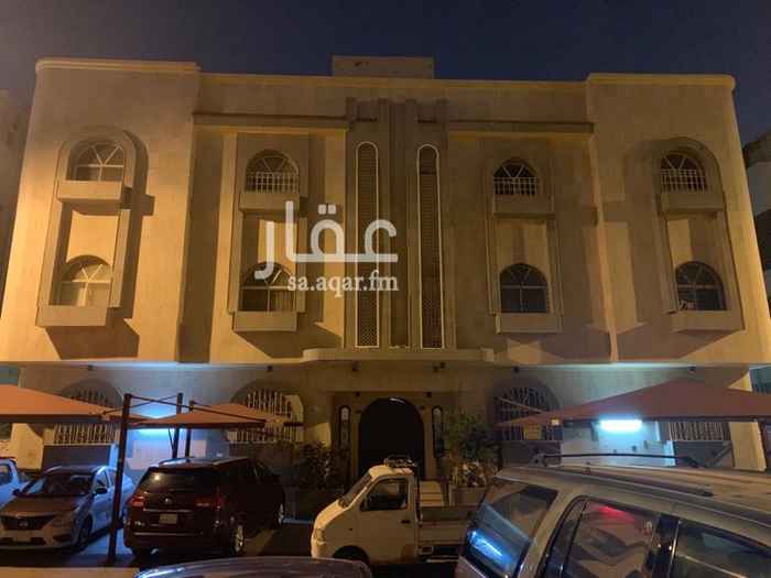 1696192 السلام عليكم يوجد عماره للبيع في جده في حي الفيصليه العماره قريبه من محمود سعيد وجانبها المدارس الحكوميه وجامعه عبدالعزيز والمتاجر وشبرا ويابلاش جميع الخدمات العماره ثلاثه الدوار وملحق وغرفتين حارس كل دور شقتين والشقه اربعه غرف وصاله وثلاثه حمامات ويوجد في العماره مصعد مساحه العماره ٥٤٨م المطلوب ٢مليون و٦٠٠. الف قابل التفاوض