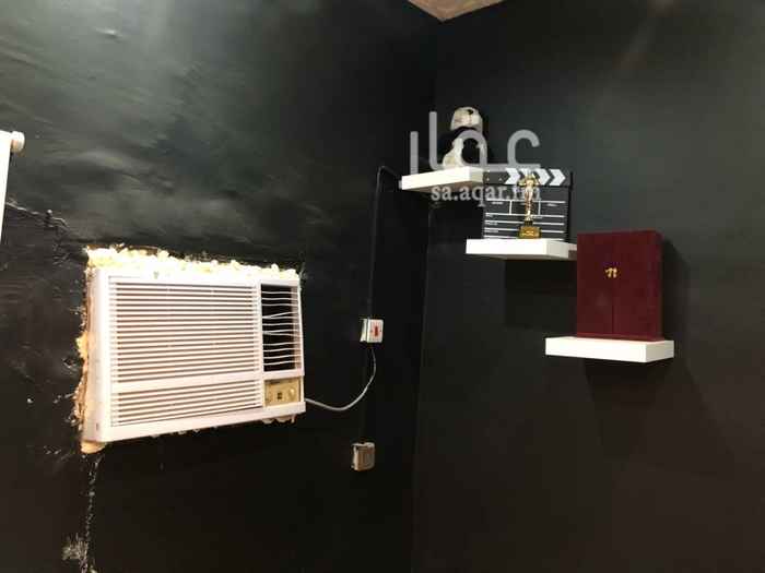 1683871 ( فرصة للطلاب والعسكر ) شقة للتقبيل
* العزاب او العوائل
* الشقة للتقبيل ( للتفاوض في الخاص )
* الايجار الشهري (800 )
* الايجار شامل الكهرباء والماء
- شقة مفروشة تتكون من ( غرفة + مدخل + حمام )
- (((( المميزات ))))
- موقف خَاص امام الباب
- جميع الخدمات متوفرة ( بقالة - مطعم - صراف الي )
- تبعد عن جامعة الملك عبدالعزيز 5 دقائق
- تبعد عن اقرب مسجد 3 دقائق
- تبعد عن الجامعة بلازا 7 دقائق
- تبعد عن كبري الجامعة وطريق الحرمين 3 دقائق
ملاحظة :- تم تجديدً الشقة بالكاملً( كهرباء + دهان