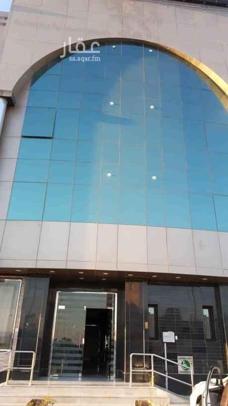 1588028 شقق فندقيه مفروشه للايجار شهري وسنوي عوايل موثثه بالكامل شقه غرفه وصاله ومطبخ ٢١٠٠ريال يضاف ٥٠٠ريال تأمين تسترد عند تسليم الشقه شقه٢غرفه نوم وصاله ومطبخ و٢حمام ٢٦٠٠ريال شهري يضاف ٥٠٠ريال تأمين تسترد عند تسليم الشقه