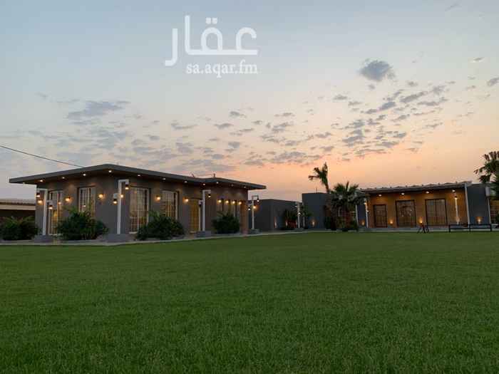 1730292 للبيع منتجع جديد
🚩الموقع : مخطط الاحمد🌴
أوثال : قريبه من الطريق السريع
السعر : على السوم
كهرب +ماء حلو +عدد2بير
المساحه 7200م
4شوارع عرض كل شارع 15م
بيت (تشطيب فاخر)
يتكون من 4غرف و4 دورات مياه+مطبخ+ صاله
ومجلس خارجي مع مطبخ ودورتين مياه جاهزات ومؤثث
خزان 12متر
نخيل عدد 40سكري وخلاص
اشجار حمضيات عدد120
مسطحات خضراء + جلسه خارجيه مع مظله ريفيه
حضاير حيوانات
عدد 2اقفاص كبيره ريفيه مع طيور زينه
مستودع كبير
غرفة حارس مع دورة مياه
للتواصل : 0568381666