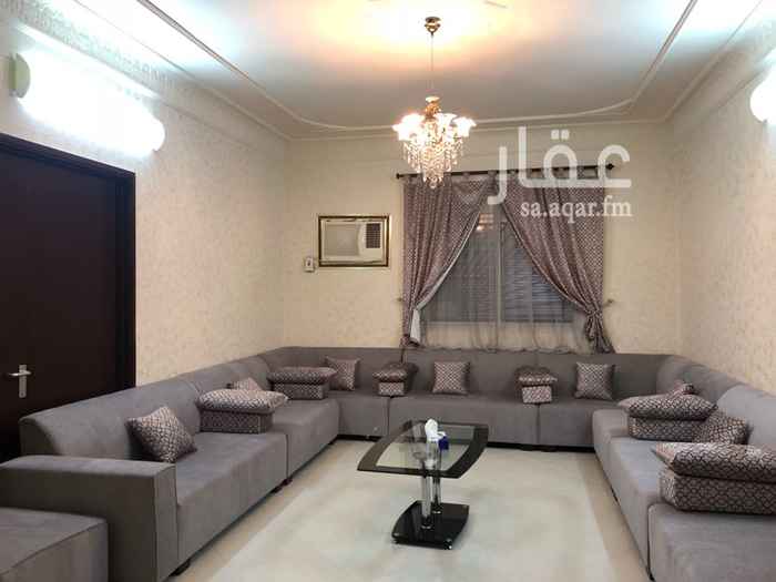 1318745 شقة من شقق الاسكان الجنوبي مجموعه ٦ عماره ١ الدور الثاني على ثلاث واجهات شرقي و شمالي و غربي مقابلها مسجد ومجمع تجاري من مميزات العمارة الإضافية
خزان ١٩ في ٥ في ٣
خزان آخر ١٠ في ٤ في ٣
قريبة جداً من المسجد والمدارس والأسواق سعرها 300 الف زائد متأخرات صندوق التنميه 90 الف ... الصور المعروضه جزء فقط من الشقه