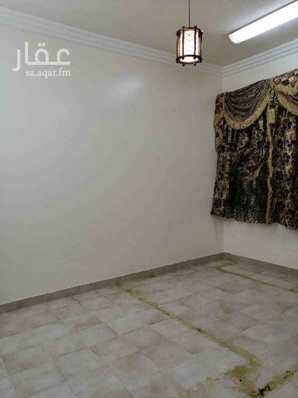 1548553 للايجار شقتين أرضية كل شقة تتكون من 3 غرف وصالة ودورتين مياة والمطابخ راكبة.
مدخلين لكل شقة ( ويوجد مدخل جانبي مستقل) واحواش
جانبية.
الموقع : حي العريجاء الوسطى - شارع عائشة بنت أبي بكر وبالقرب من صيدلية بيت الصحة.
- عداد مستقل لكل شقة.
- ارضيات سراميك
للمعاينة التواصل واتساب
0550671347