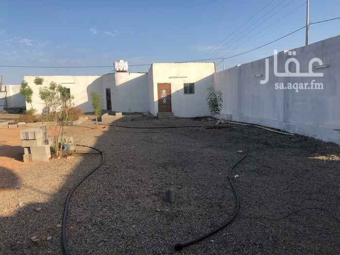 1719692 بسم الله والصلاة والسلام على رسول الله ، استراحه في ابيار الماشي بوثيقة مبايعه ولها معامله استحكام في المحكمه برقم ، فيها كهرباء وخزان ماء وبيت شعبي ، غرب الميزان بعد الوادي بمسافة ٤ ك و٢٠٠ م الطريق صحراوي لا يوجد اسفلت ، تصلح لمحبي البر ، ومكانها هادىء.
لمعرفة موقع العقار عبر الاقمار الصناعيه اضغط اسفل على الموقع
اضغط على الموقع في الاسفل لرؤية الموقع عبر الاقمار الصناعيه.