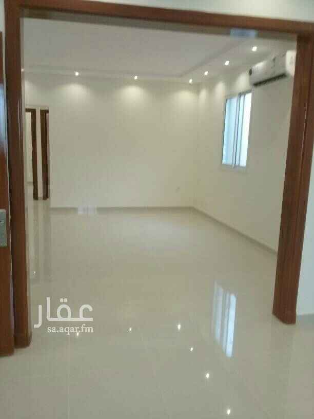 1756349 ٣غرف وصاله و٢حمام ومطبخ
راكب مكيفات اسبلت وراكب مطبخ
جديده اول ساكن