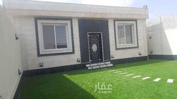 1746761 بسم الله الرحمن الرحيم.
ما شاء الله..
شاليه Vip مخطط العرفاء بالجواده بناء شخص واجهه حجر الأردن البناء مسلح حتي ثلاثه ادوار .. رخام جالكسي دار ما دار علي الحوش.. عدد اثنين شلال جداري.. قسمين منفصه قسم رجال بدوره مياه مغاسل.. مع حوش 19\9متر ..
قسم خاص للنساء صالتين مفتوحه ع بعض ومطبخ كبير وعرفه اطفال بدوره مياه .. وجناح خاص بدوره مياه .. حوش 10\11متر ..