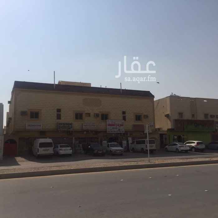 1384592 عمارة تجارية للبيع
الموقع / حي الخالدية بالرياض شارع الأصيل
المساحة / ٧٥٠
عدد المحلات / خمسة محلات مؤجرة بالكامل
عدد الشقق / عشر شقق مؤجرة بالكامل
عمر العمارة / ١٢ سنة وهي بحالة جيدة جدا والبناء شخصي وباشراف المالك مباشرة والضمانات موجودة
الموقع متميز والمستأجرين راغبين في الموقع لمجاورته لمجمع مدارس بنات
ولقرب مجمع مدارس اولاد يبعد مئة متر ولقرب الجامع
الدخل الصافي /٢٥٠٠٠٠
السوم /مليونين وخمس مئة
الحد ٣ مليون
للتواصل واتس اب 0568726101 ابو محمد