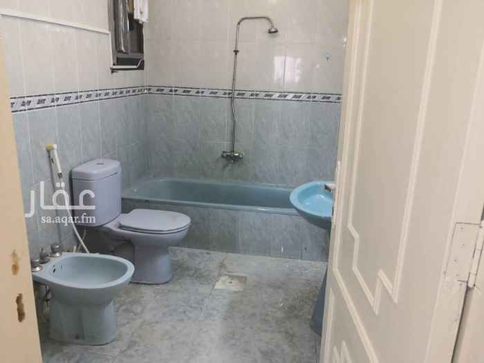 1459464 Apartment in Al-Safe neighborhood 2 bedroom, bathroom, kitchen and living room. Parking spot and the apartment near to a mosque the rent is 1200 a month price is Negotiable payment method it is up to you monthly or every 3 months