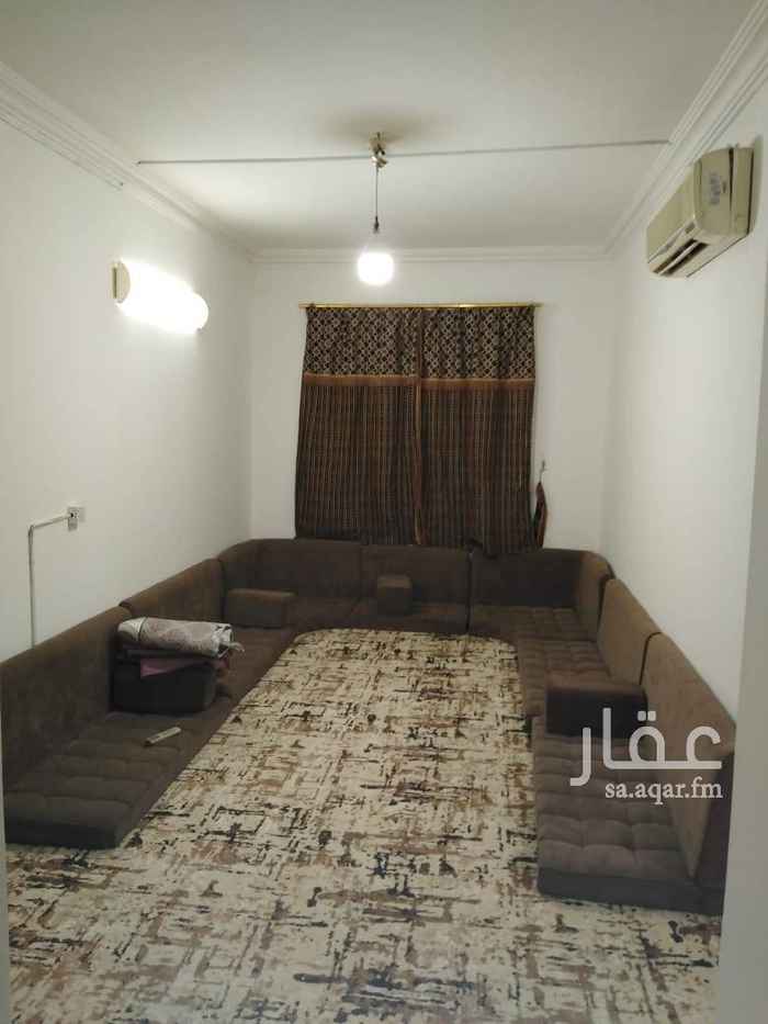 1496108 شقة بها غرفة وصاله وحمام ومطبخ
يوجد مكيفات
يوجد مطبخ
موقع استراتيجي ممتاز