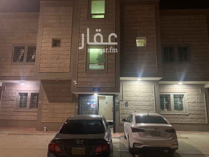 1546891 شقه مكونه من غرفتين وصاله ومجلس وحمامين ويوجد حوش دور ارضي الشقه