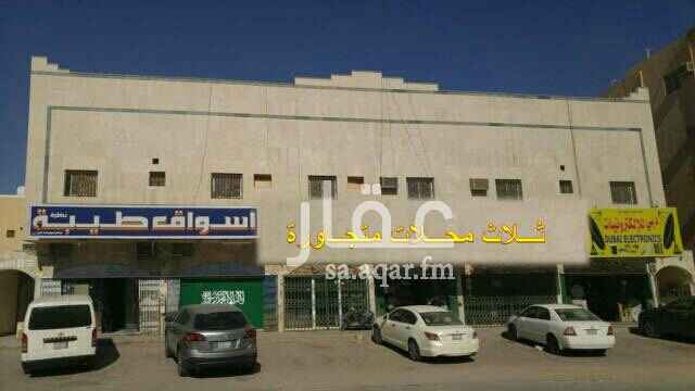 1030557 ثلاث فتاحات محلات جاهزة للايجار علي شارع سعود الكببير
أمام الملف اليوتيرن مباشرة
سعر اجار المحل
موقغ مميز
للتواصل او وتس اب :
0546616304