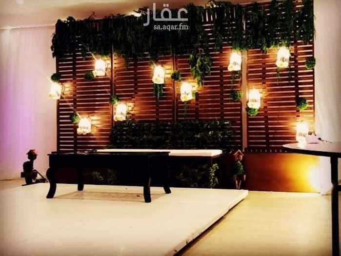 1653854 مميزات المحل:
- ايجار المحل ممتاز 24000 ريال على 4 دفعات مقارنة بمحلات أخرى بنفس المساحة.
- موقع المحل أمام البوابة الرئيسية لمستشفى الملك عبدالعزيز.
- موقع المحل بالقرب من مستشفى أبن سينا على بعد 150 متر.
- موقع المحل بالقرب من مستشفى الجدعاني على بعد 700 متر.
- موقع المحل بالقرب من مستشفى الحياة على بعد 800 متر.
- عدد 2 كوش أفراح.
- مدخل مناسبات بملحقاته.
- الكثافة السكانية في الحي
- وجود دور ثاني ودورة مياه منفصلة يلبي احتياجات عمل العنصر النسائي
سبب التقبيل
تقليص حجم العمل بسبب رسوم العمالة