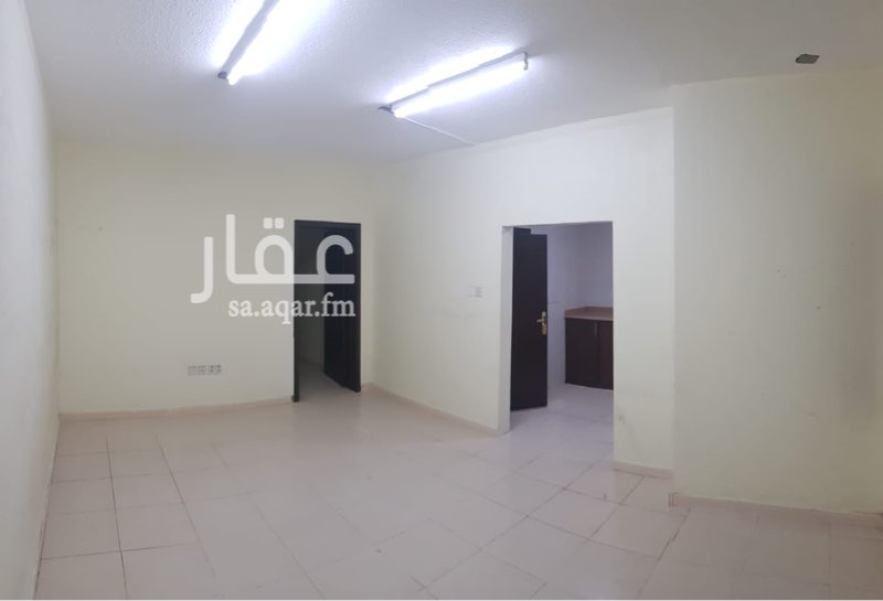 1212070 و يوجد شقة جديدة غرفة وصالة ومطبخ ودورة مياه
