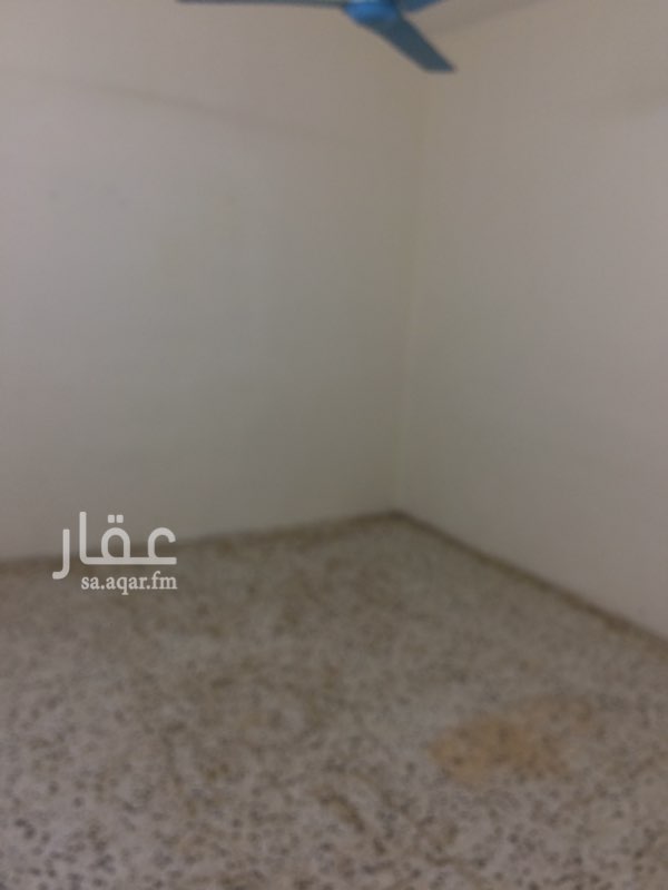 1691211 شقة ثلاث غرف حمامين ومطبخ دور ارضي مع مدخل خاص مدخلين في حي المثنىاه