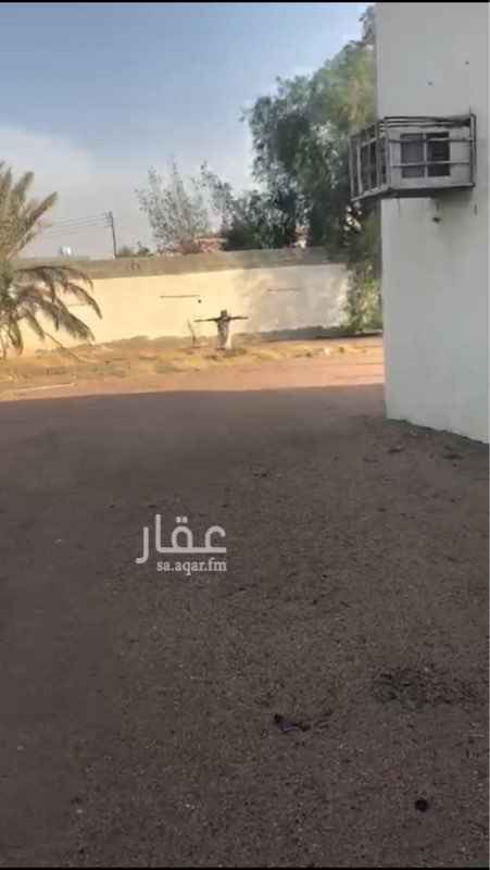1724438 استراحة في السيل الصغير بحالة جيدة مفروشة المساحة 2400 متر المطلوب 700,000
