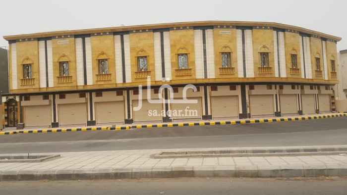 1381333 عماره جديده بمخطط الملك فهد (للايجار بالكامل)على شارع٣٠
٩ شقق ٩ محلات مصعد وشبابيك طبقتين وسواتر معدنية للشبابيك وغير ذلك من التجهيزات مع تشطيب ممتاز ومدخل فندقي و ٦ كميرات