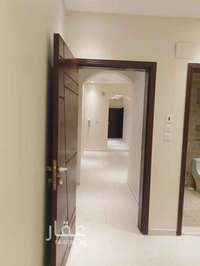 1582607 حقق حلامك وتملك بيت العمر لسكن او للاستثمار باقل الااسعار وبأفضل معاير الجوده
ملحق روف فاخر للبيع جديد اول ساكن
{ مكون من 6 غرف + 4 دورات مياه + صاله كبيره + مطبخ واسع + مدخلين مع سطح خاص }
المســاحه / 280 م
الســـعر / 420 الف
خزانات مستقلة سفلية وعلوية ـ عداد كهرباء مستقل ـ موقف خاص - حارس - إتحاد ملاك
{يوجد مصمم ديكور حسب طلب العميل}
{كما يوجد غرفة سايق حسب الطلب}
{يوجد اتحاد ملاك نظام مابعد البيع}
{ضمانات شامله على السباكه ولكهرباء والهيكل من المالك مباشره}
_ _ _ _ _
{للتواصل 056702790
