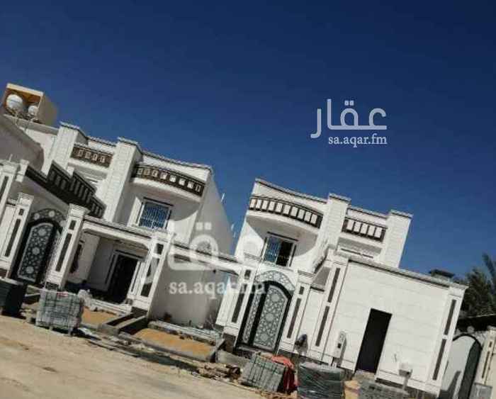 1744581 للبيع فيلا دورين وملحق مساحه ٣١٢م بناء شخصي مخطط الصواري بالعزيزيه بالخبر تشطيب راقي بسعر مناسب