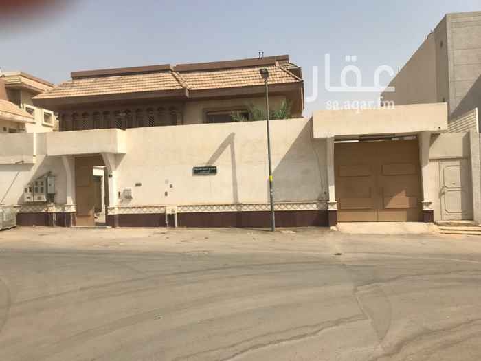 1584088 فيلا مكونه
من ملحق خاص مع مدخل معزول
-كراج يتسع ل ٤ سيارات
- مشب
- مجلسين للرجال
- صاله نساء ومجلس
- مطبخ مقارب للتصميم الامريكي
- شقتين بالدور الاول مع صاله ومجلس بدورات المياه
- الدور الثاني غرف للخادمات بدورة مياه