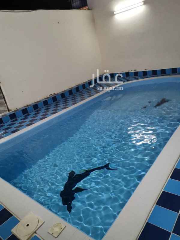 1725351 استراحه اماسي للايجار اليومي جده الحمدانيه حي ام الحمام الاستراحه جديد ونظيف وحلوه اثاث جديد ونظيف قسمين متكمله ملاهي اطفال مسبح منفصل عن الحريم والرجال غرفه نوم مجالس كبيره ١٢/٦المجلس الوحد ياخد ٥٠شخص يوجد سماعات وليزر
كما يوجد لد الاستراحه عراض ساري خذ يومين والثالث مجان والي يخد اربعه ايام يخد ٣ايام مجان العراض ساري والحجز مستمر والله ولي التوفيق والنجاح