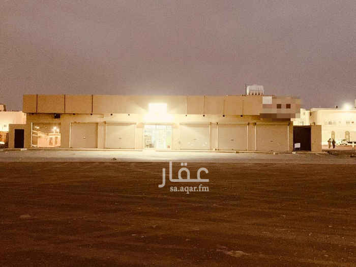 1705784 محلات للإيجار في حي ظهرة لبن بالرياض على شارع الطائف.
* مساحة كل محل 4*12متر (48 متر مربع)
* يوجد دورة مياه داخل كل محل
* المساحة: 48 متر مربع.
* الإيجار السنوي: 13500 ريال.
* الواجهة: شمال.
* عرض الشارع: 60 متر .
رقم الجوال/ 0570089122 (واتساب)