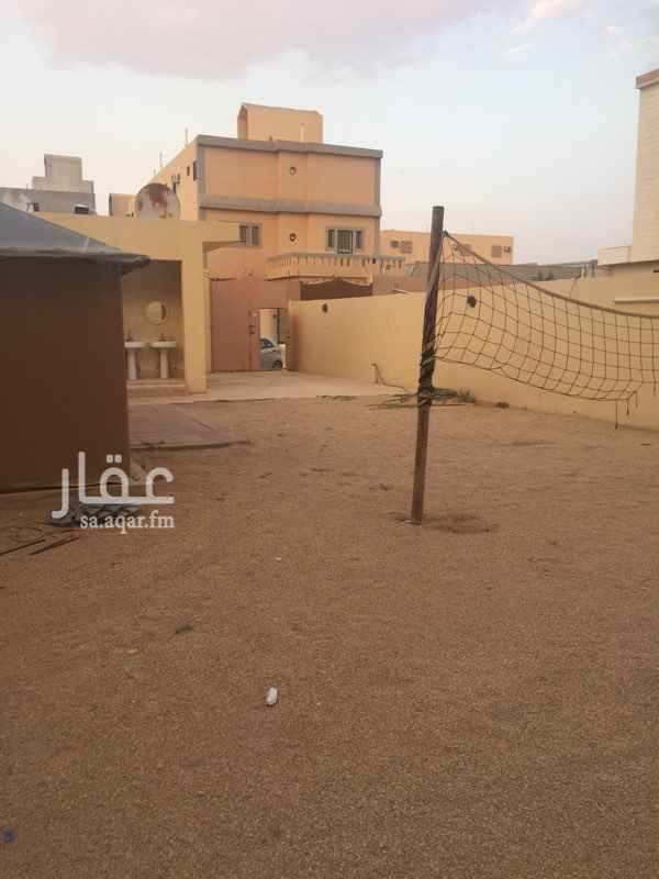 1700037 استراحه كبيره مكونه من بيت شعر وغرفه ومطبخ وحمام وحوش كبير
الموقع حي القادسيه قابوس
الايجار ٢٠٠٠٠ *قاابل للتفاوض*