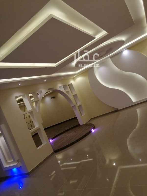 1763540 • فيلا راقية. مفصول بحي ( الصالحية )
• مساحة 320م
منفصلة
•يوجد بها تأسيس مصعد
• الدور الأرضي:
عدد ٢ مجالس كبيرة + غرفة طعام + صالة كبيرة + مطبخ + ٢دورة مياة
• الدور الأول:
٤ غرف نوم + صالة كبيرة + ٣دورات مياه .
• الملحق:
غرفتين + سطح ..
• موقف خاص.
• يتميز الموقع بالهدوء والنظافة.
تمّ بناء الفيلاّ وتشطيبها بأجود وأفضل المواد والقطع المتوفرة.
• ضمان على السباكة و الكهرباء و الدهانات و الخزانات.
المطلوب ؛ مليون و250الموقع غير دقيق للتواصل 0507447752