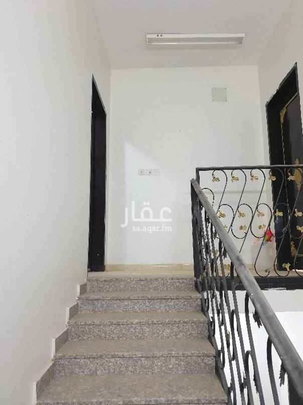 1700091 ظهير تجاري
شارع مستقل عن المالك
بالتفاهم مع ابو سعود
٠٥٥٤٤٥٥٠٣٣