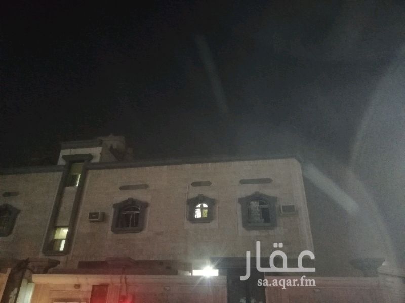 1575567 شقه ملحق مستخدمه استخدام نضيف 9 سنوات جوار مسجد وجامع،،، مكونه من شقتين