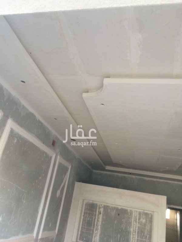 1682876 دور للبيع جنوبي شرقي شارع ٢٠
المساحه ٦٦٠م
مشب خارجي كبير
مجلس رجال مع مقلط
ثلاث غرف نوم ( غرفه ماستر )
صالة نساء
مطبخ واربع دورات مياه
مأسس ثلاث شقق باقي له بس بويه وشويه تنظيف ويخلص عالسووووم