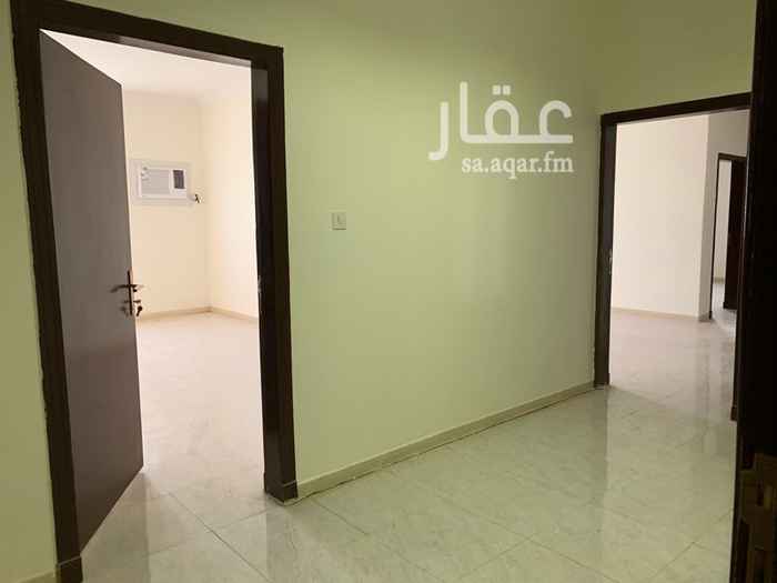 1590349 و ايضا ستة محلات مساحتها ٢١٩ متر تؤجر بالكامل