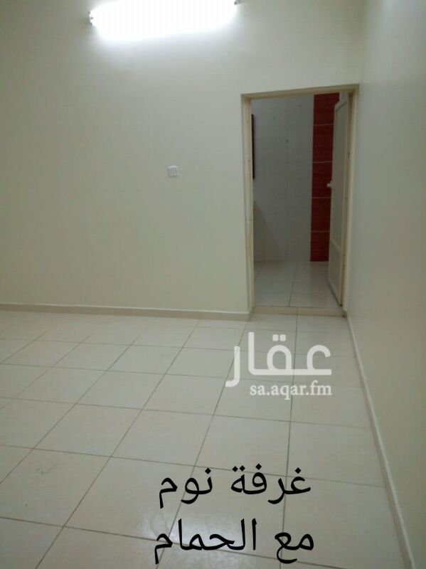 1240290 دور أرضي مكون من مدخل خاص وعدد ٦ غرف +مطبخ +٣حمامات +حوش عرضه ٢في ١١ في قسم النساء ينفع منشر +دولاب مطبخ راكب +الدور على واجهتين متقابلتين والواجهةالثالثه على الحوش عداد كهرباء خاص +الماء واصل من التحليه والتصريف الصحي على شبكة المجاري،،، والله ولي التوفيق