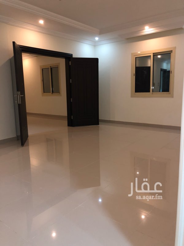 1648250 للايجار شقق 3 غرف مدخلين صالة كبيرة 3 دورات مياة
بجوار جميع الخدمات
الاسواق والمولات مطار جدة الجديد
ع بعد خطوات من نادي وقت اللياقة(رجال+نساء)