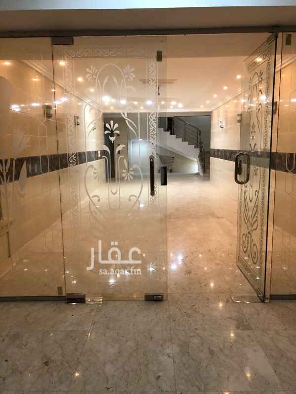 1648762 للايجار شقق فاخرة 3 غرف صالة كبيرة4*7 مطبخ راكب 3حمام
الايجار السنوي ب 25.000
للايجار شقة 4غرف مدخلين صالة كبيرة4*8 مطبخ راكب و3 دوارت مياة الايجار السنوي ب 30.000
ج/ 0566670605
