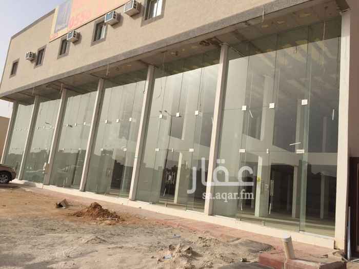 1688296 صالات عرض ميزانين
6 فتحات
3 طول 22م *4م
3طول 18*4م
6 شقق مختلفة المساحة
يوجد مصعد
عدد 2 مستودعات
غرفة حارس
المحلات على شارع أربعين
مدخل الشقق على شارع 15