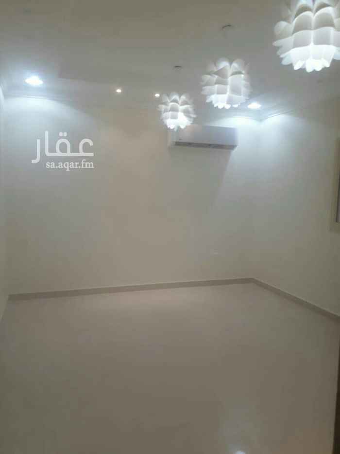 1754480 للايجار دور علوى مدخلين رجال ونساء
الدور مجدد ونظيف جدا
مواصفاته ؟/ مجلس رجال / مقلط طعام / صاله عائليه /ثلاث غرف نوم منهم غرفه ماستر / مطبخ راكب / مكيفات راكبه
•• موقعه ممتاز قريب من جميع الخدمات والطرق الرئيسيه
•• سعر الايجار : 39 الف ريال دفعتين
