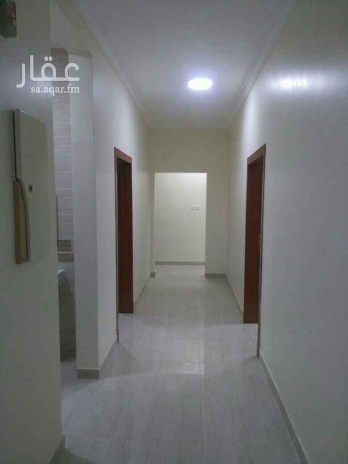 1762287 للايجار شقه بعمارة اول ساكن شقه ممتازة بحى العارض موقعها ممتاز قريب من الخدمات مواصفاتها مجلس رجال / صاله عائليه / ثلاث غرف نوم منهم غرفه ماستر / ثلاث دورات مياة / مطبخ راكب / بدون مكيفات
•• الشقه ممتازة اول ساكن
•• قيمه الايجار ٢٦ الف ريال دفعتين
للتواصل اتصل👇👇