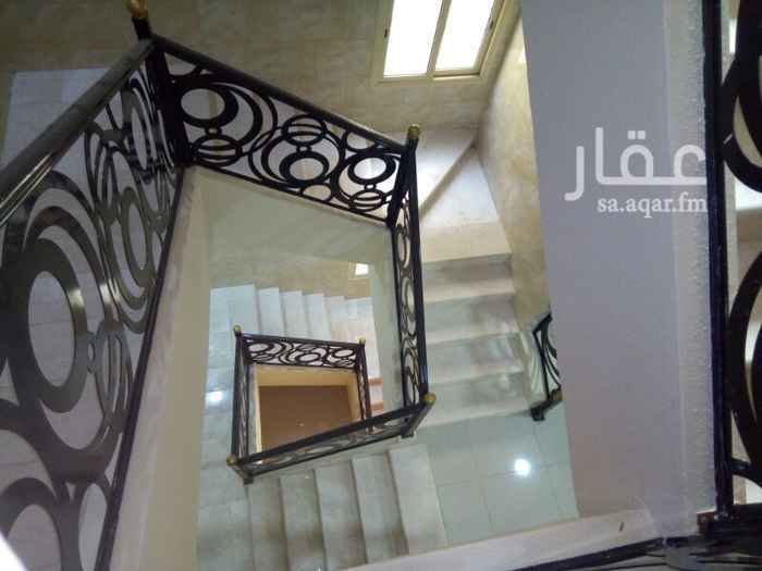 1352998 مكاتب ادريه فاخره للايجار علي شارع الملك خالد مقابل مجماع بن عفيف نظام المكاتب المفتوحة مسحات كبيره ترخيص نظامي
دفاع مدني كول شيئ متوفر في العماره
0577483582