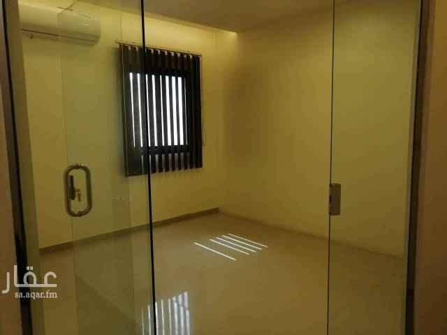 1481595 ((مكتب جديد مجهز للتقبيل))
الرياض حي العقيق طريق الامير محمد بن سلمان بن عبدالعزيز (الأبراج)
-المساحة 60 متر تقريبا
-مقسم الى ٣ مكاتب بقواطع جبسية وابواب زجاجية .
-تم تركيب ستائر للنوافذ
-تم تركيب تمديدات الكهرباء ولمبات الإنارةبالكامل وأفياش الكهرباء
-تم تمديد الشبكة نقاط أجهزة الكمبيوتر والهاتف وكميرة.
-تم تركيب ديكورات قواطع جبسية
-تم دهان كامل المكتب بجودة عالية وكذلك الجبس والسقف
-يوجد مكيف إسبلت مركب جديد
ايجار المكتب27,000ريال دفعتين
مكتب لم يستخدم
التكلفة 30,000 ألف ريال تقريبا
